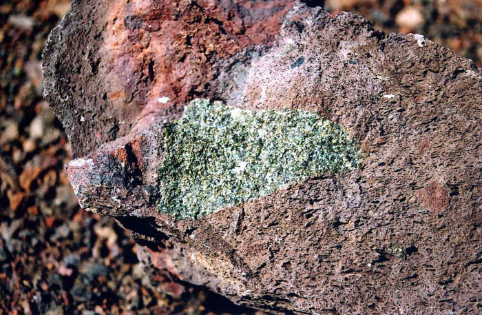 Fichier:Peridotite - 2.jpg