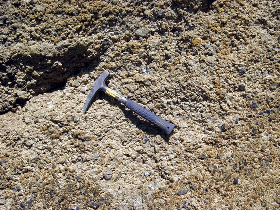 Fichier:Breche hyaloclastique 3.jpg