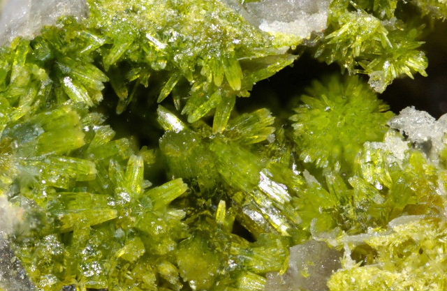 Fichier:Pyro propieres5.jpg