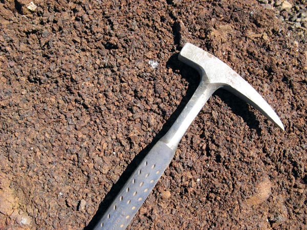 Fichier:Volcan strombolien 3.jpg