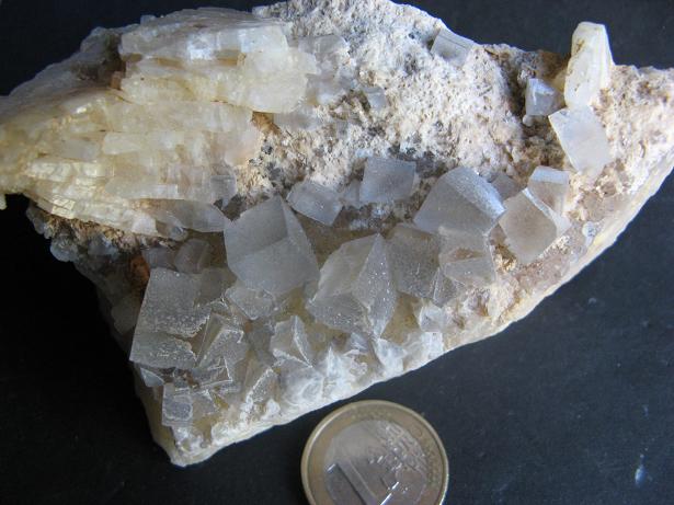 Fichier:Fluo baryte d'aurouze 43.jpg