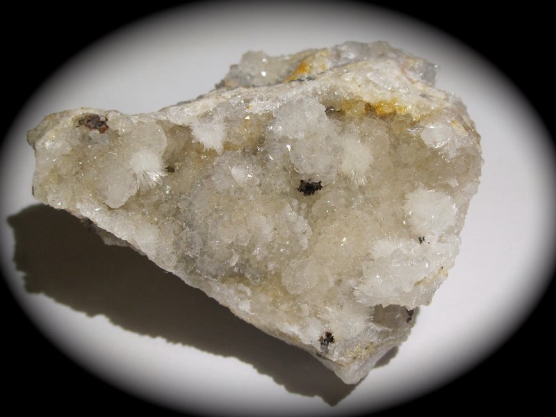 Fichier:Hemimorphite-argentolle-saone-loire-1.jpg