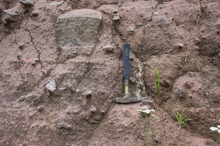 Fichier:Tufs brechiques - 2.jpg