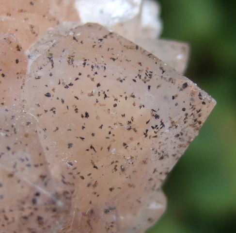 Quartz inclusions 1.jpg