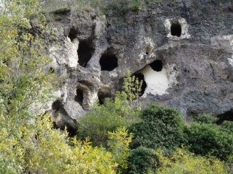 Grottes troglodytiques.jpg