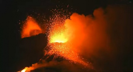 Eruption du Cumbre Vieja. Les Canaries.
